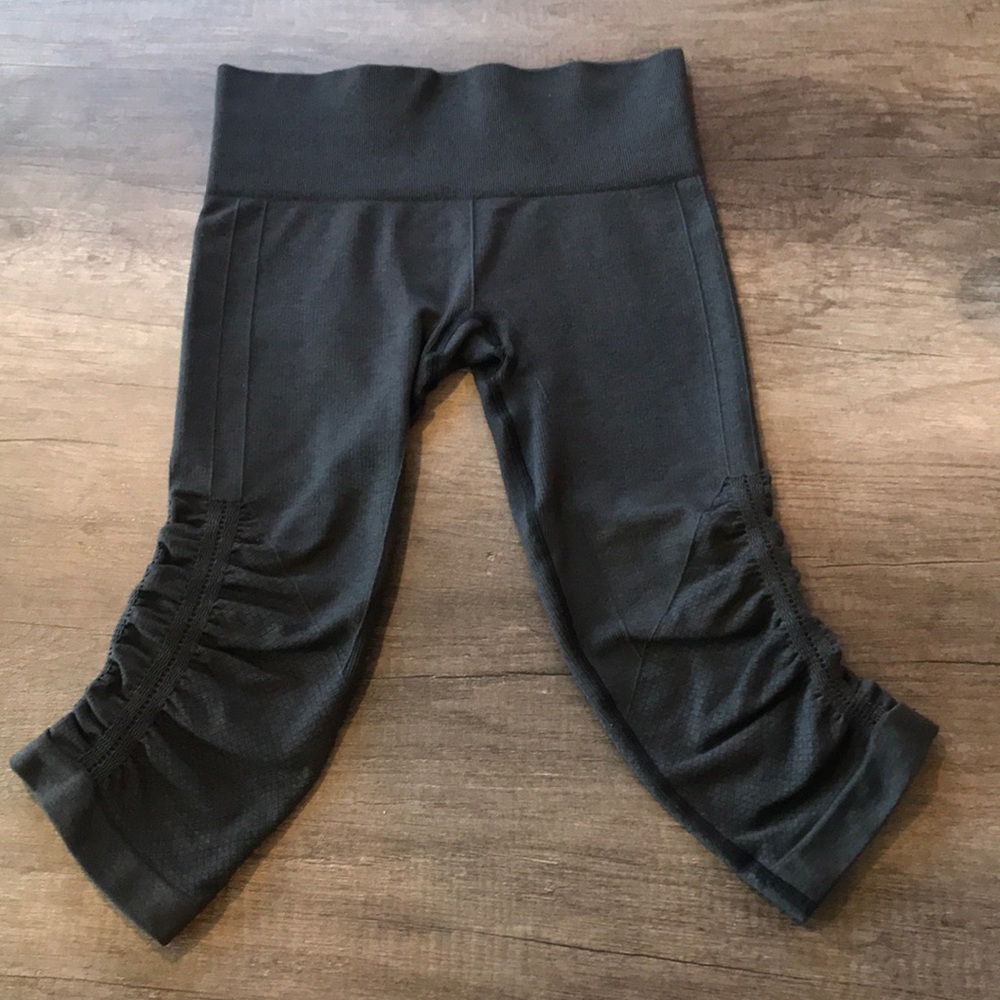Lululemon In The Flow Crop Legging II
